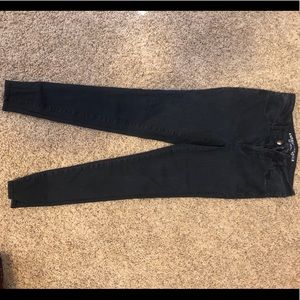 black american eagle skinny jeans